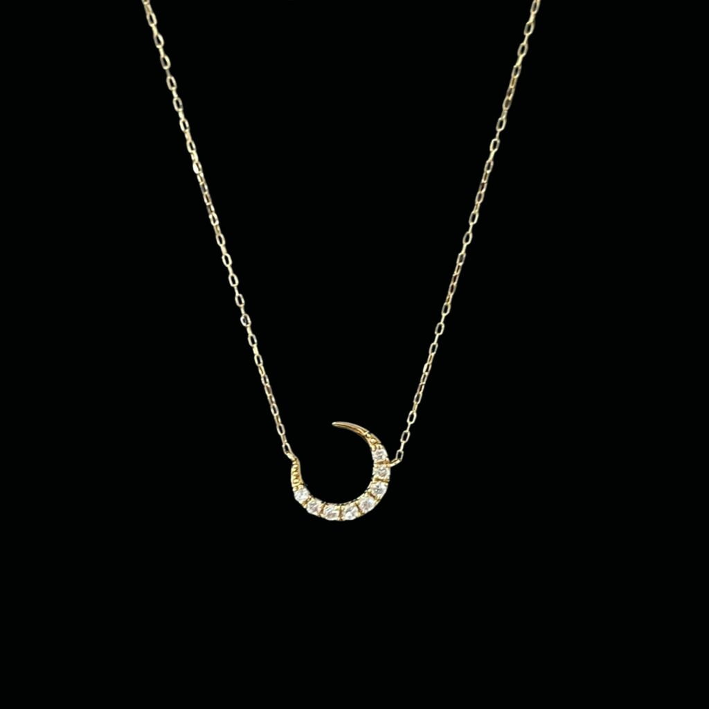 crescent-moon-necklace