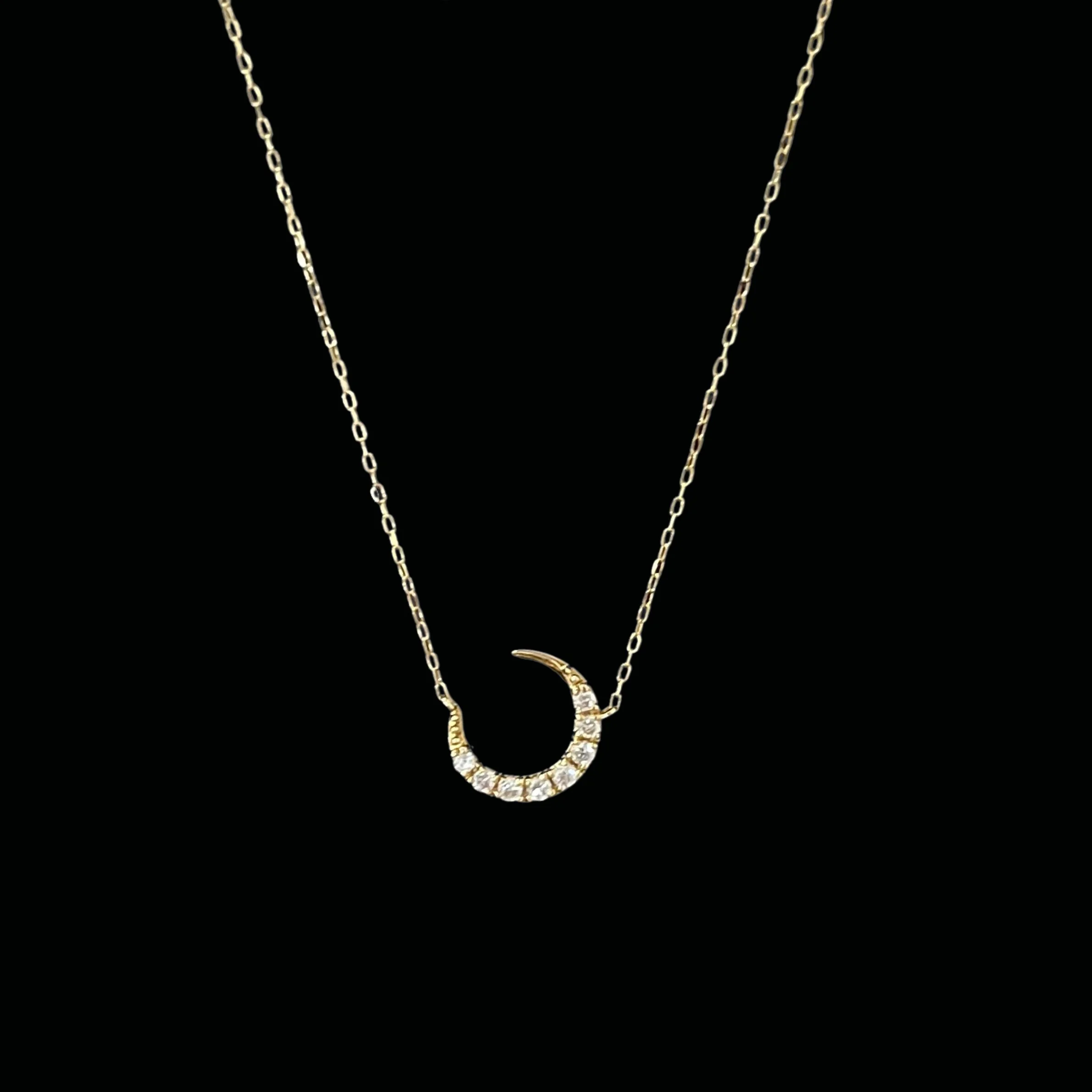 crescent-moon-necklace