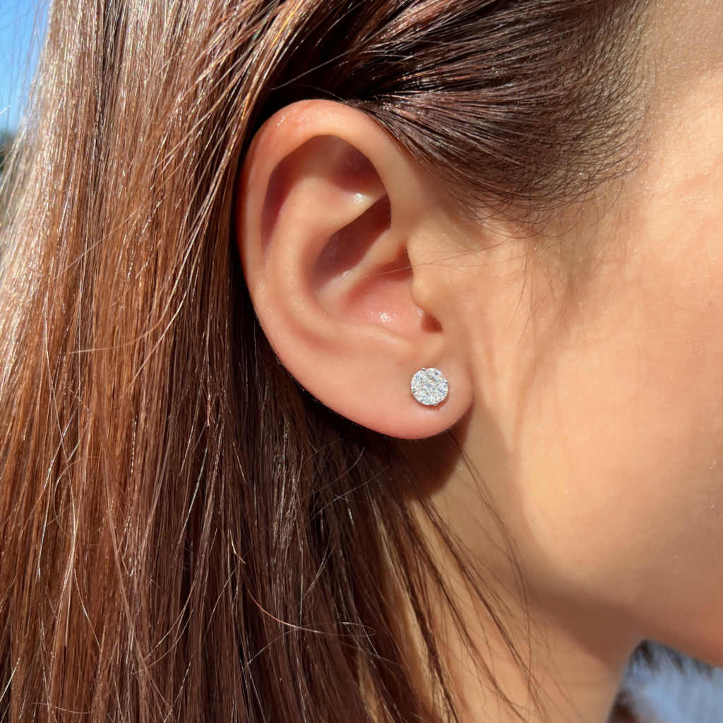 18K White Gold Mini Round Illusion Diamond Studs